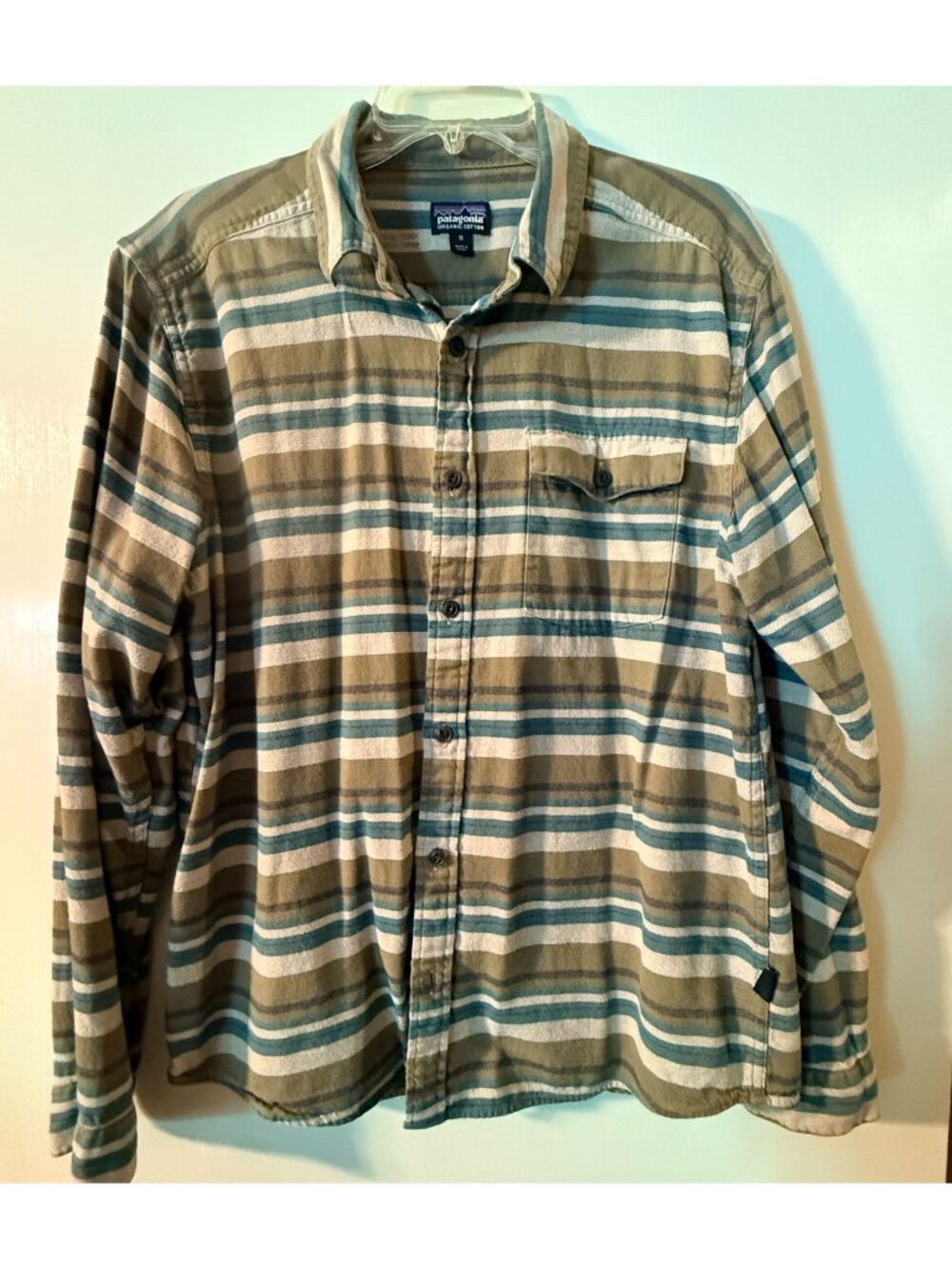 Patagonia Cotton Striped Button Down Shirt Mens Size Medium